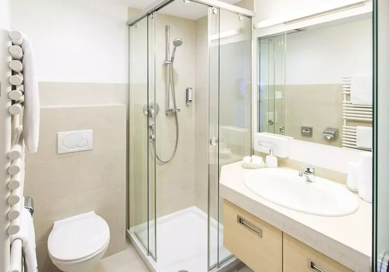 Habitación Clásica con Balcón, Rössle Superior