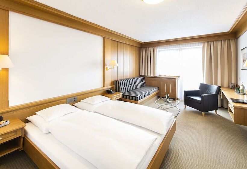 Номер Стандарт с Балконом, Rössle Superior