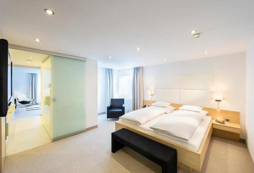 Люкс Повышенной Комфортности, Rössle Superior