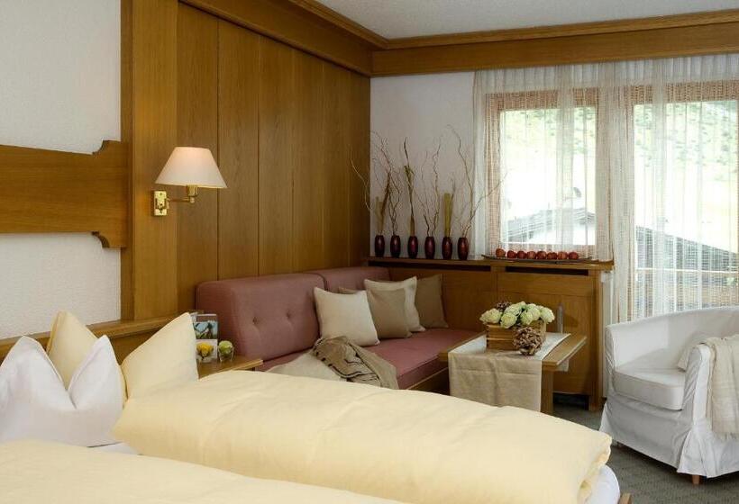 Номер Стандарт с Балконом, Rössle Superior