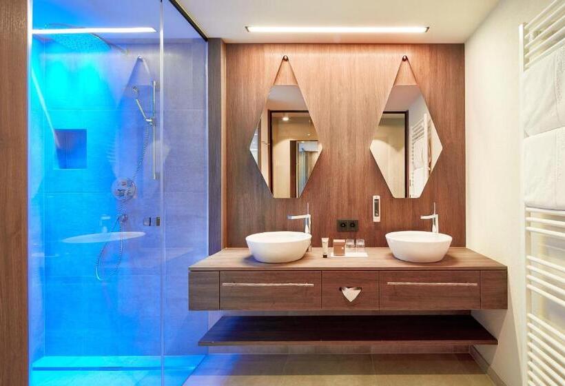 발코니 디럭스 룸, Zillergrundrock Luxury Mountain Resort