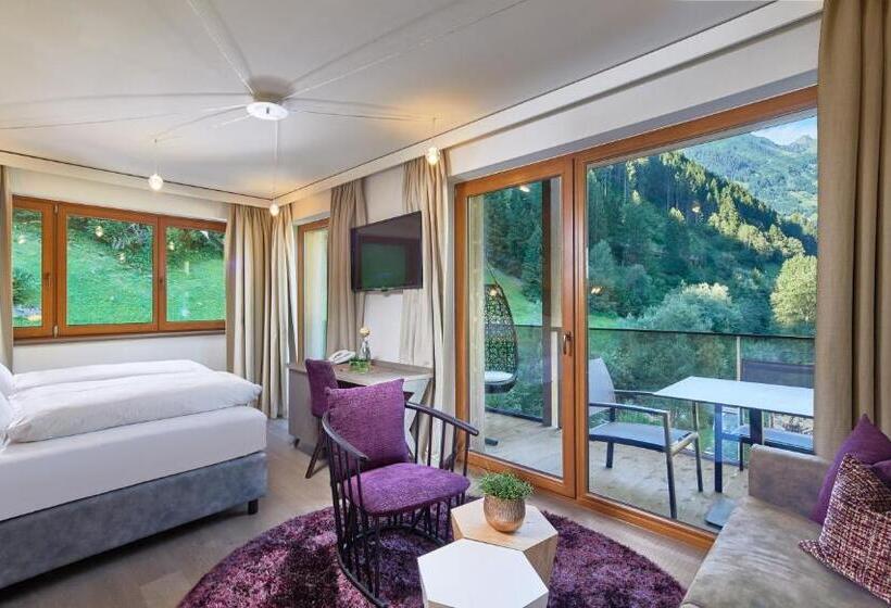 Номер Комфорт, Zillergrundrock Luxury Mountain Resort