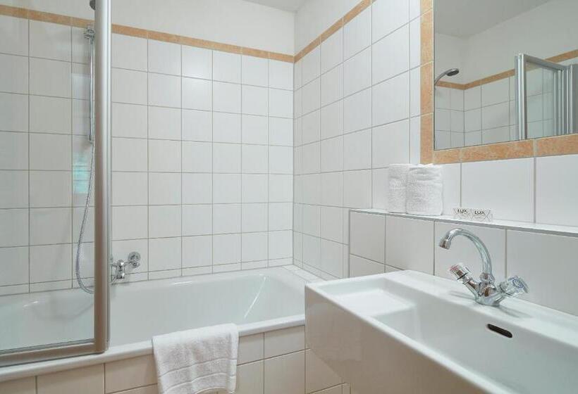 Апартаменты 1 Спальня, Gasthof Salzstadl