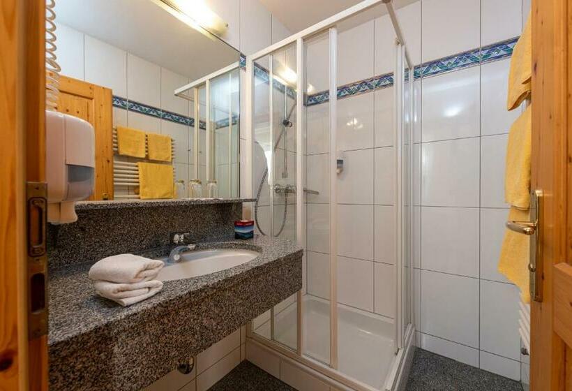 Номер Стандарт, & Landgasthof Ragginger Attersee