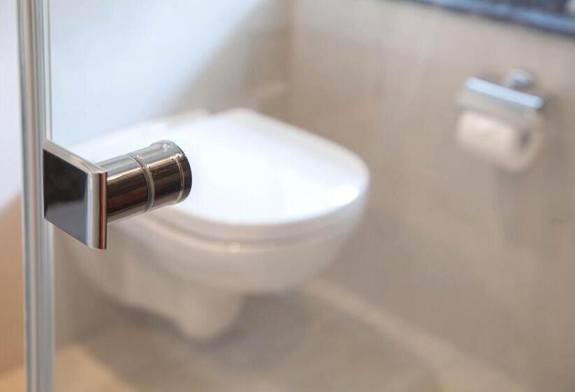 Номер Deluxe с Балконом, Stern