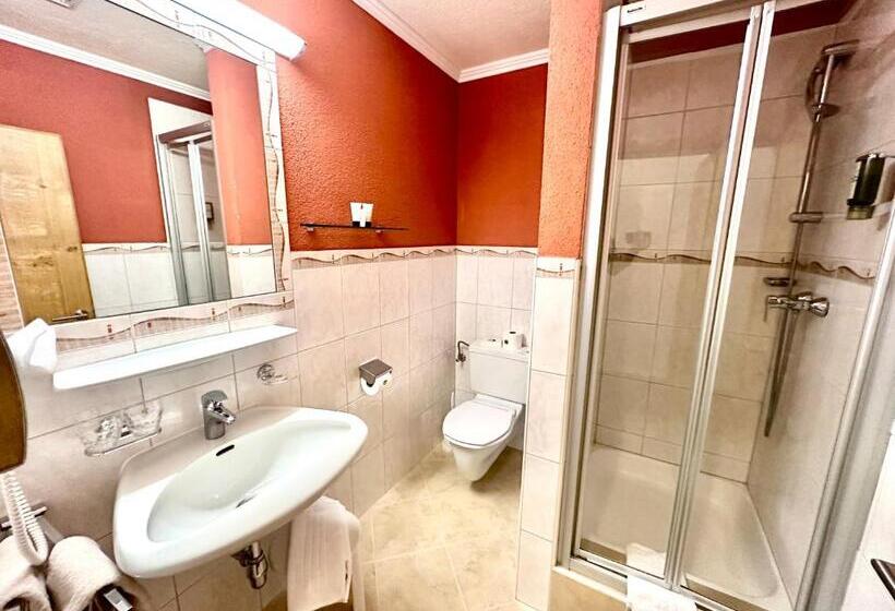 Номер Deluxe с Балконом, Stern