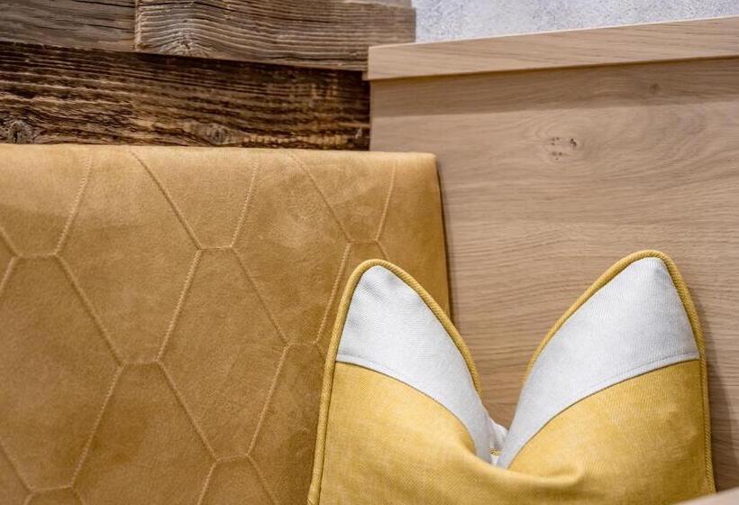 家庭套房, Residenz Allegra