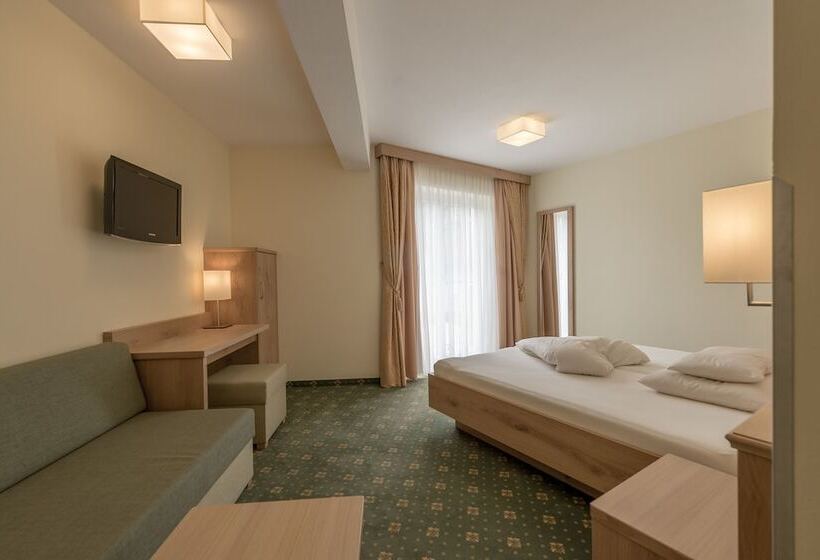 침실 3개 아파트, Residenz Allegra
