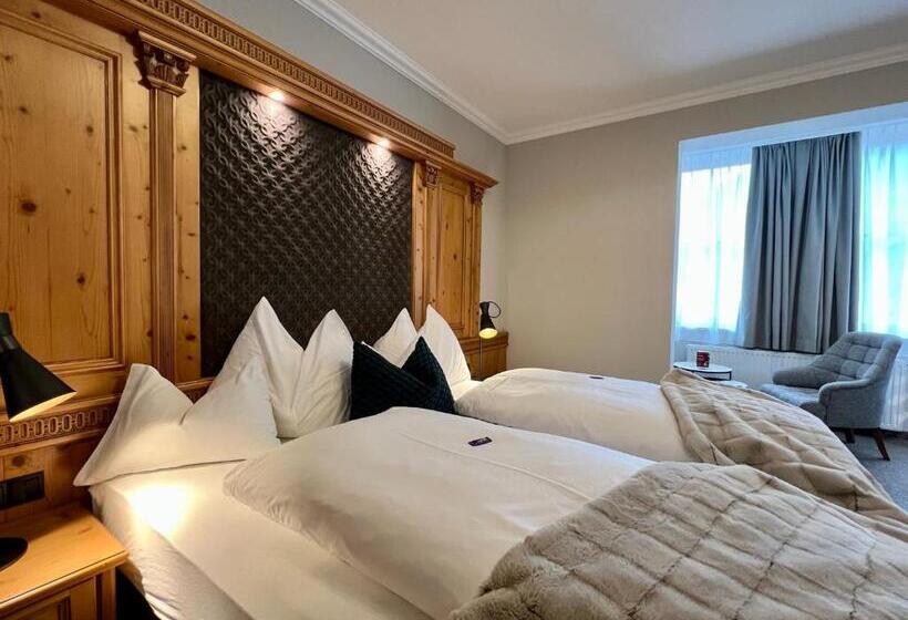 סוויטת ג'וניור, Superior Hotel Panorama