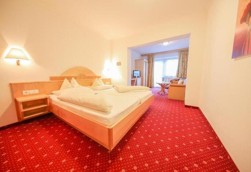 Люкс с Балконом, Superior Hotel Persal