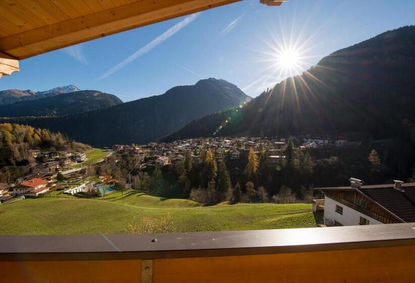 Comfort suite with balcony, Superior Hotel Persal
