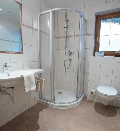 Семейный Номер, Superior Hotel Persal