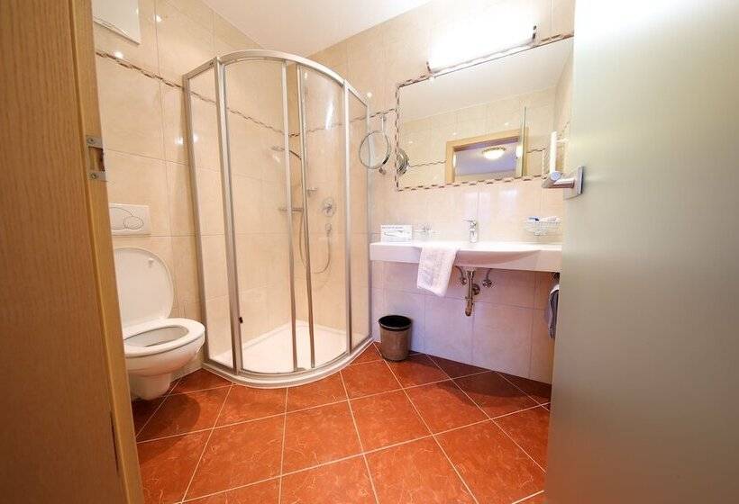 Трехместный Номер Superior, Superior Hotel Persal