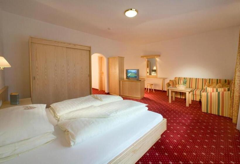 Семейный Номер, Superior Hotel Persal