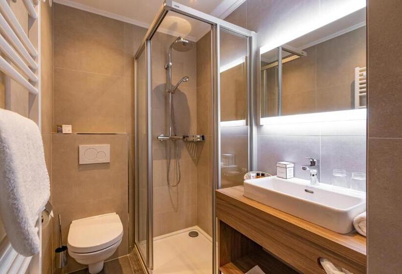 Comfort room with balcony, Superior Hotel Persal