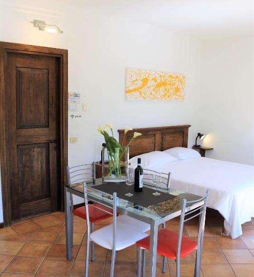 标准工作室, Appartamenti Ferrari Residence