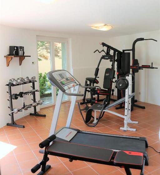 标准工作室, Appartamenti Ferrari Residence