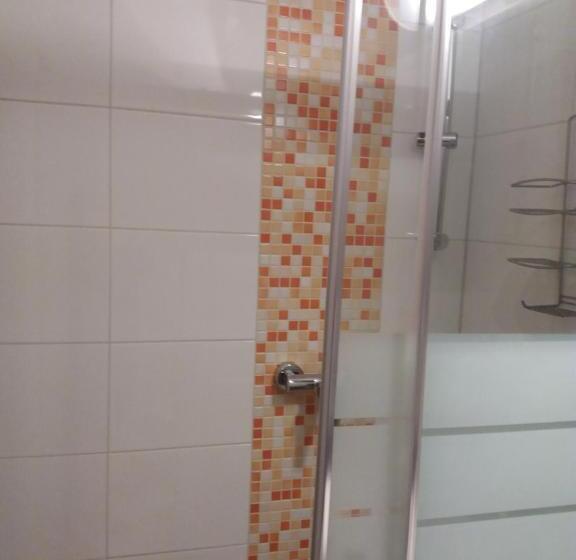 Номер Стандарт, Dreimaederlhaus Pension