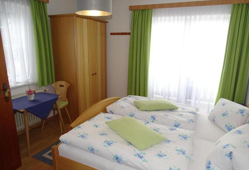 غرفة قياسية, Pension Bayrhammer