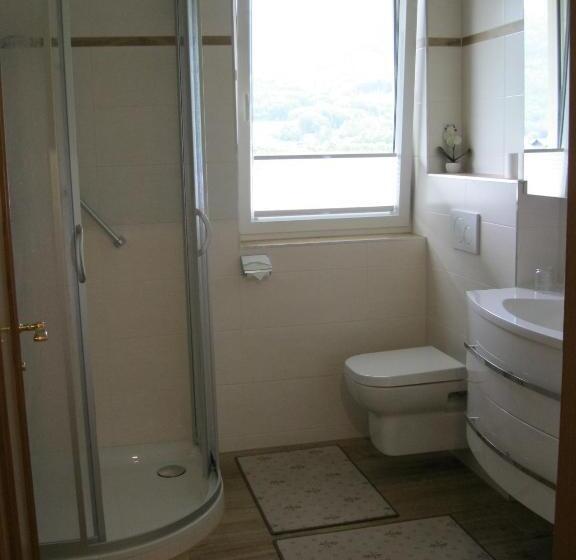 غرفة كومفورت, Pension Schlömmer