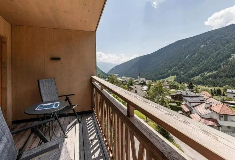 バルコニー付きデラックスルーム, Falkensteiner Hotel & Spa Falkensteinerhof