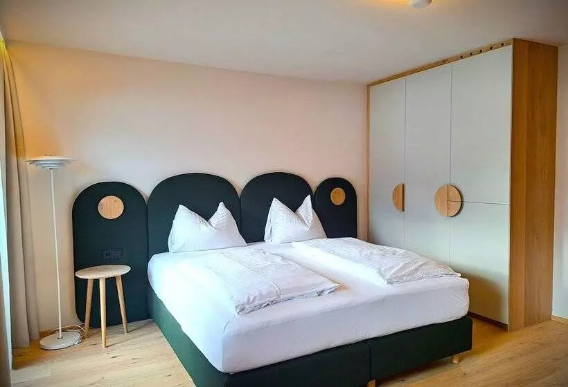 اتاق استاندارد, Familienhotel Felsenhof