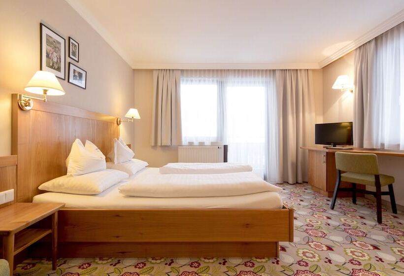 Семейные Апартаменты, Familienhotel Felsenhof