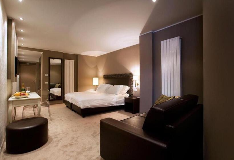 חדר דלוקס עם נוף להרים, Grand Hotel Paradiso