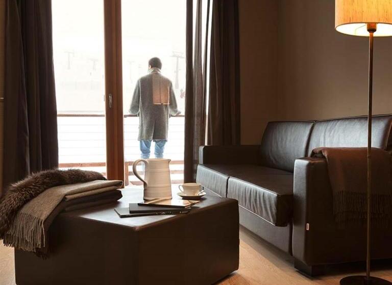 סוויטת ג'וניור, Grand Hotel Paradiso