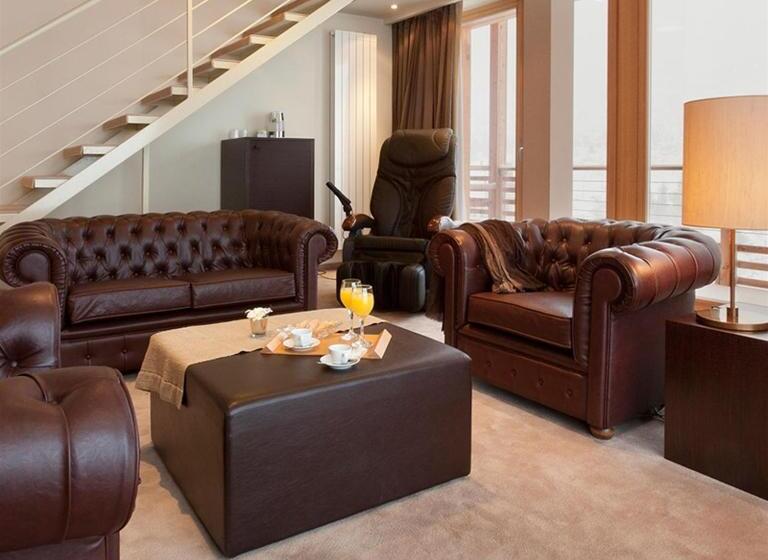 סוויטה דלוקס, Grand Hotel Paradiso