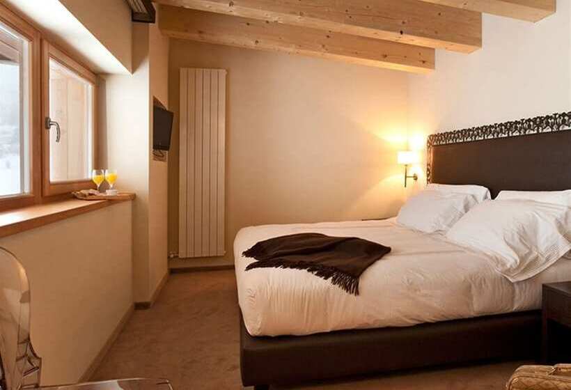 סוויטה, Grand Hotel Paradiso