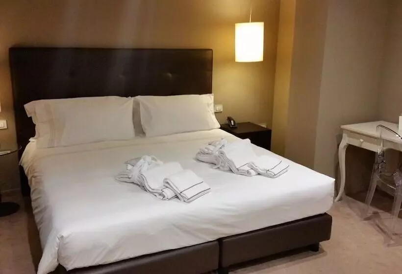 ジュニアスイート, Grand Hotel Paradiso