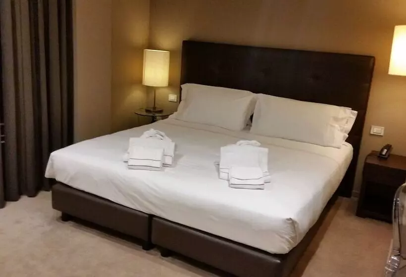 ジュニアスイート, Grand Hotel Paradiso