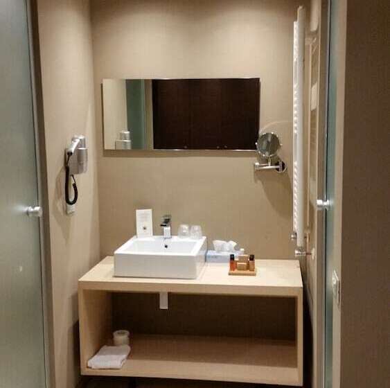 סוויטה נשיאותית, Grand Hotel Paradiso