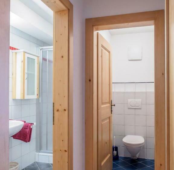 דירת חדר, Bauernhof Untergrafer