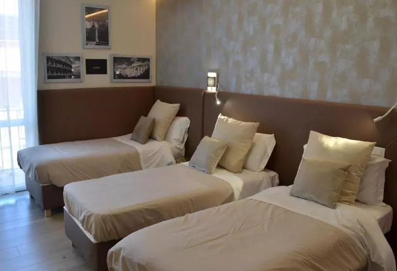 اتاق لوکس چهار تخته, At Your Place