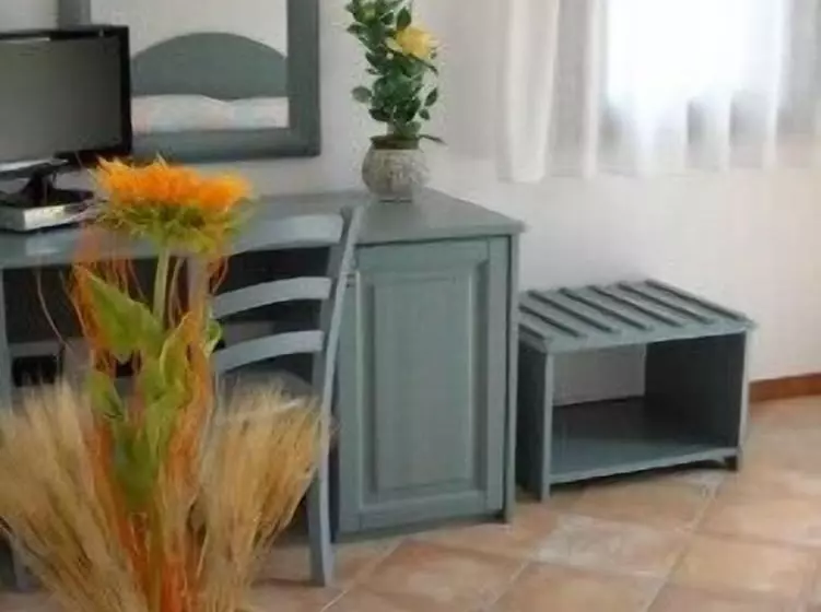 Standard-huone, Cardedu