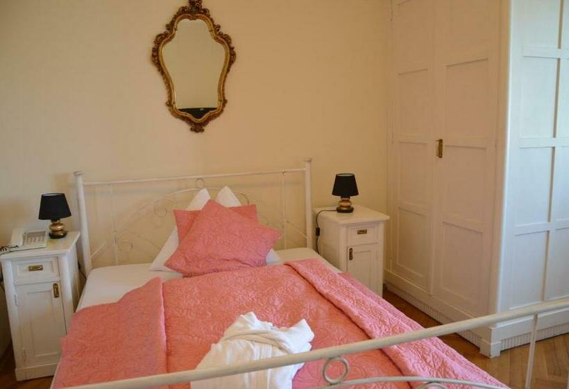 기본룸, Carinthia Velden