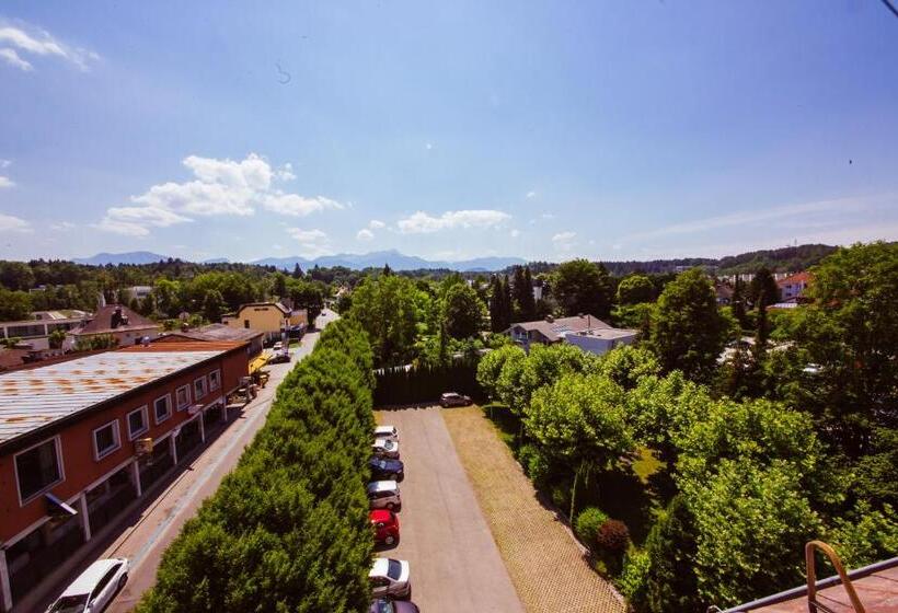 패밀리 룸, Carinthia Velden