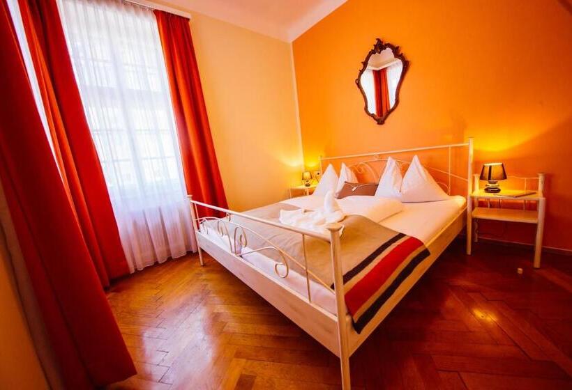 침실 1개 아파트, Carinthia Velden