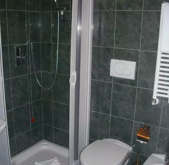 スタンダードシングルルーム, B&b Hotel Pomezia Cortese