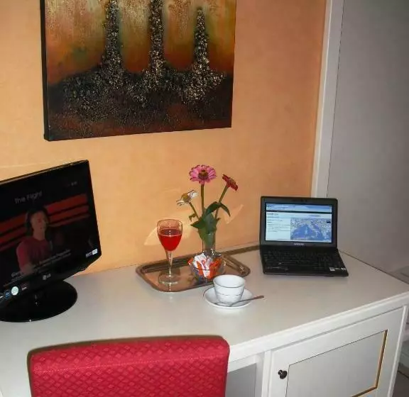 スタンダードルーム, B&b Hotel Pomezia Cortese