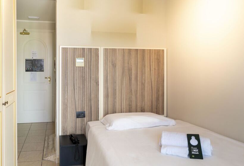 غرفة قياسية, B&b Hotel Pomezia Cortese