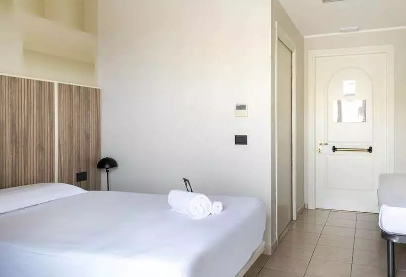 身障者適用シングルルーム, B&b Hotel Pomezia Cortese