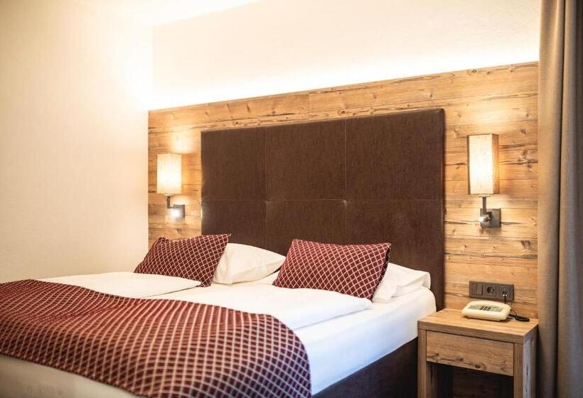 스탠다드 발코니 룸, Der Heinrichshof