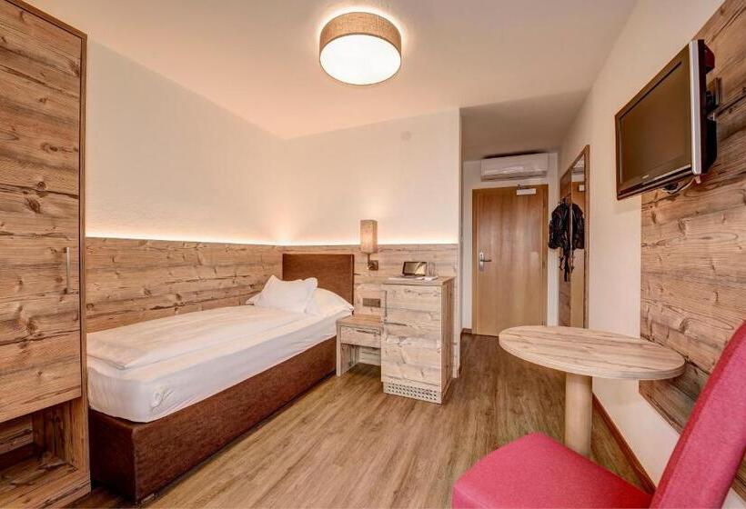 발코니 스탠다드 싱글 룸, Der Heinrichshof