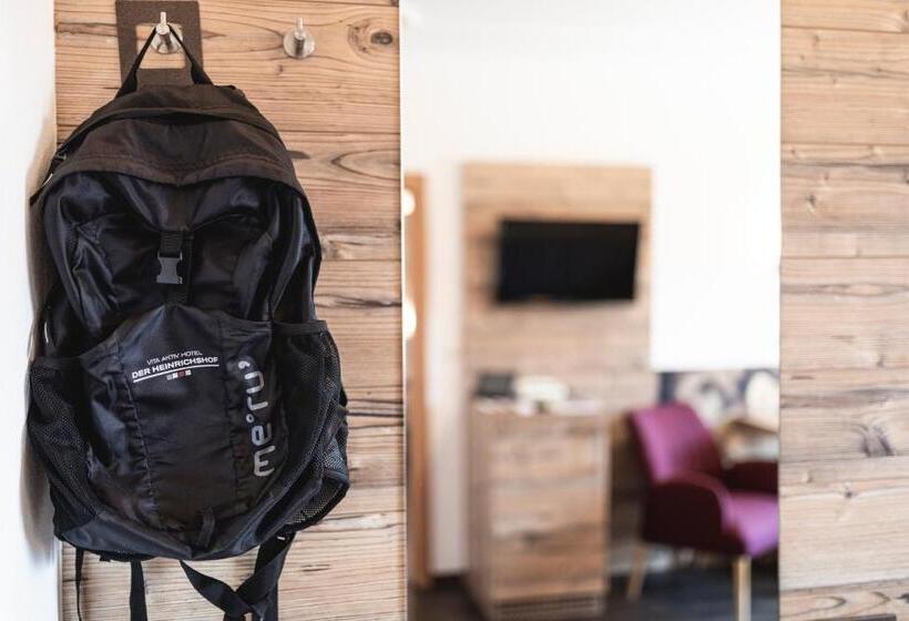 수피리어 룸, Der Heinrichshof