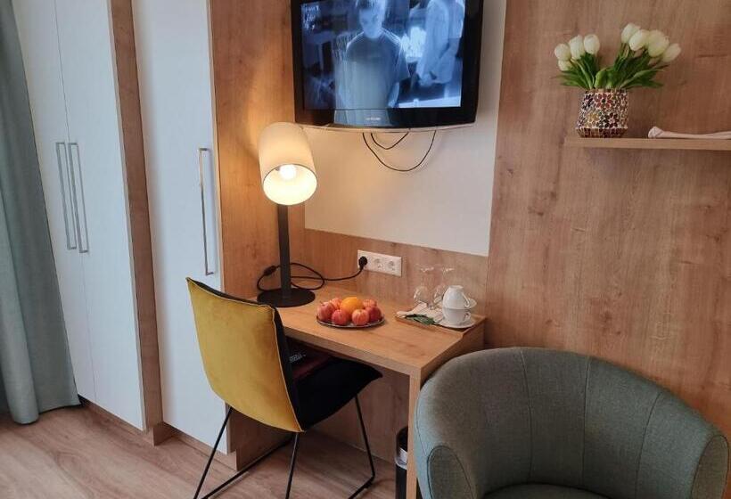 חדר סטנדרט נוף לאגם, Garni Wurzer