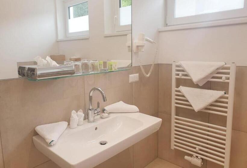 חדר סטנדרט עם טרסה, Garni Wurzer