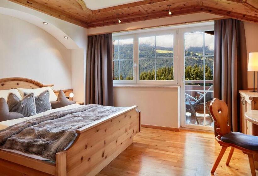 سوییت با چشم‌انداز کوه, Gut Sonnberghof